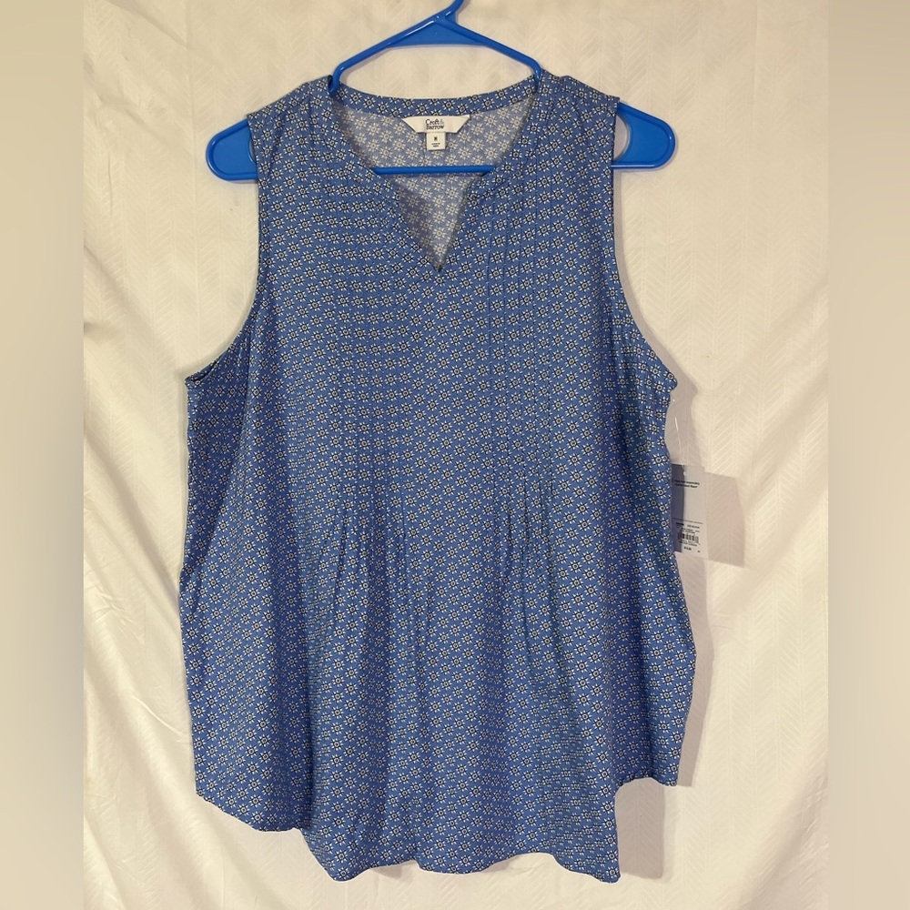 🆕. Croft & Barrow Blue Patterned Sleeveless Blouse M